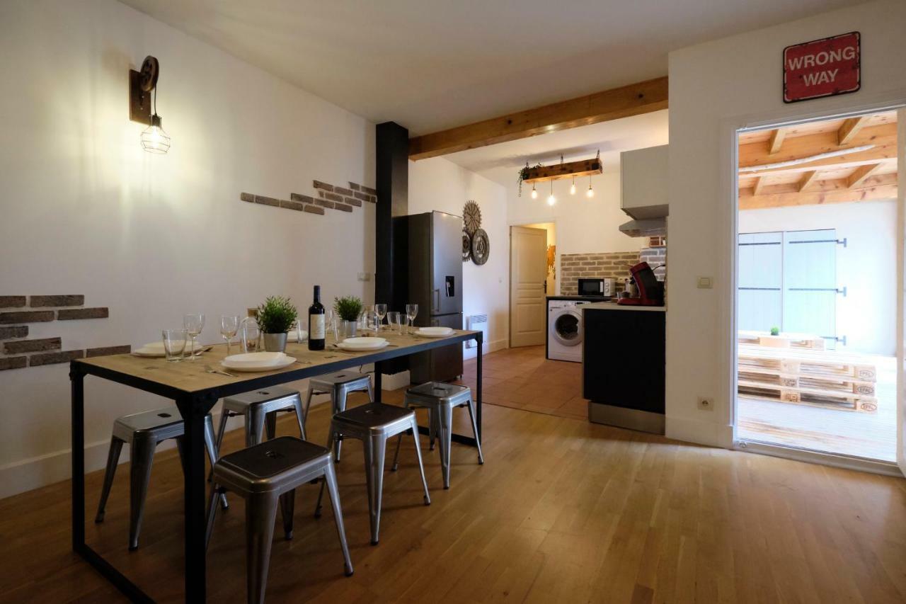 Melina - Appartement Dans Les Remparts De La Bastide Avec Parking Et Terrasse Каркасон Екстериор снимка
